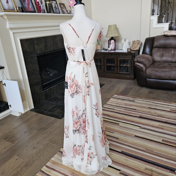 Nwt Lulu's Elegantly Inclined floral maxi dress XL - Picture 11 of 15